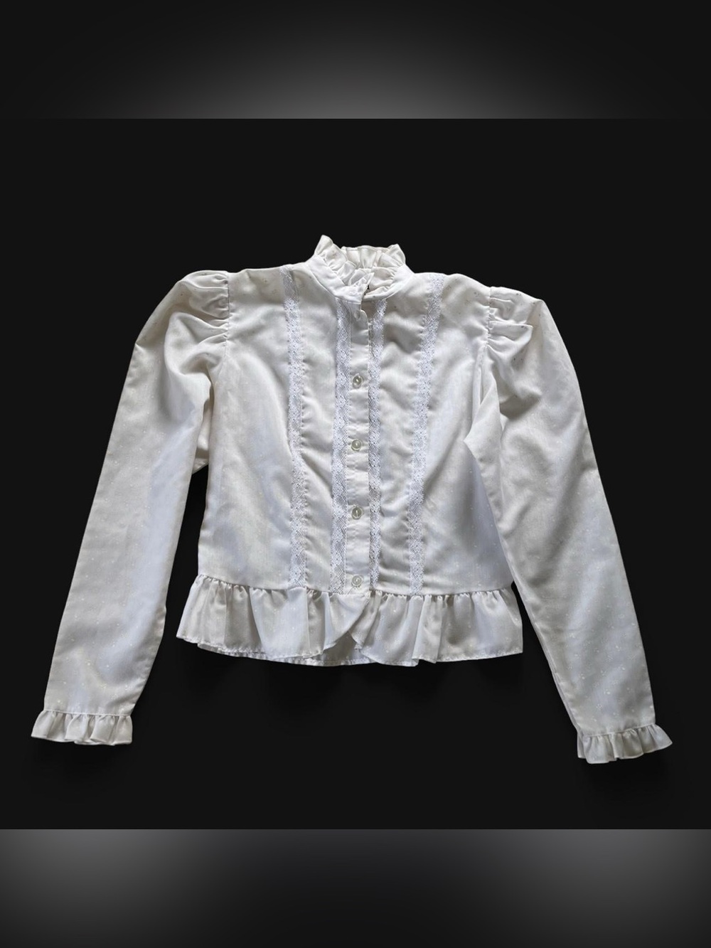 1970s • ILGWU true vintage puff sleeve ruffle neck gunne sax cottagecore blouse